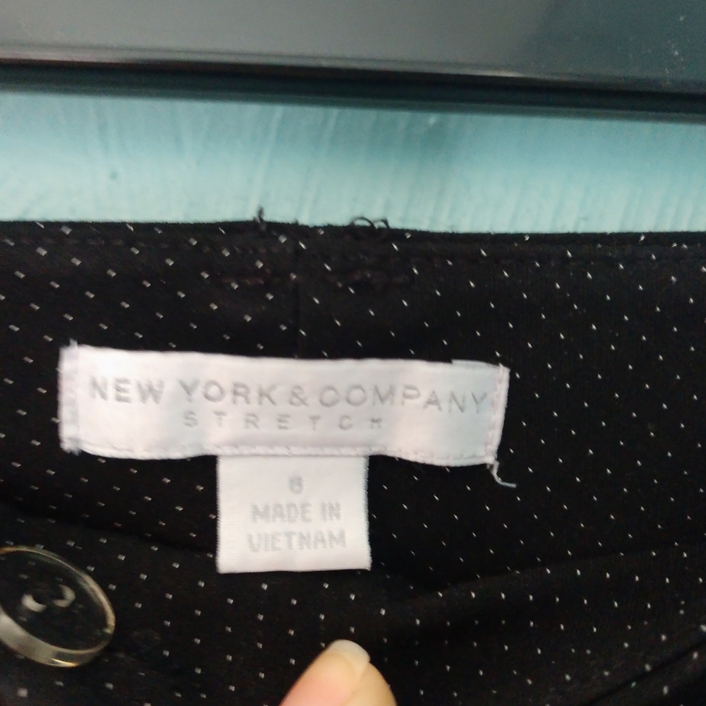 Dress pants - Picture 2 of 4
